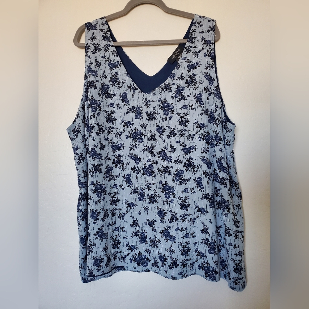 Michel Studio Collection Blue Floral Print Sleeveless V-Neck Blouse Women's 26